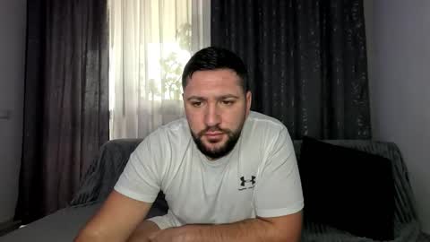 gold_alpha_boy online show from 11-28-25, 09:12