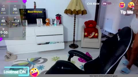 Nicole.. online show from 09-16-25, 04:57