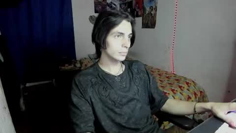 Snapshot of golden_ryan chatting on 06-16-26, 10:07 Jmmmm online show from 06-16-26, 10:07