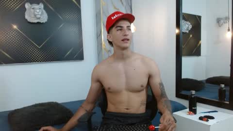  online show from 04-07-26, 07:14