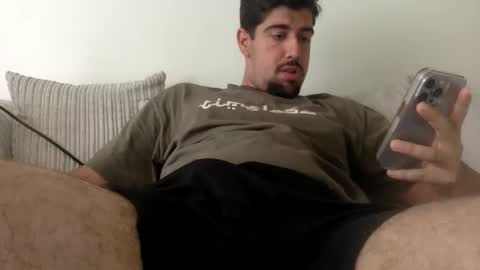 Snapshot of goldenglove35 chatting on 05-26-26, 10:00 Golden-Glove online show from 05-26-26, 10:00