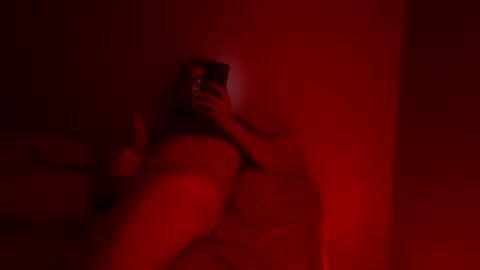 Snapshot of goldengun10 chatting on 12-13-24, 01:12 goldengun10 online show from 12-13-24, 01:12