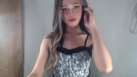 Lily is Gold online show from 02-28-25, 11:45