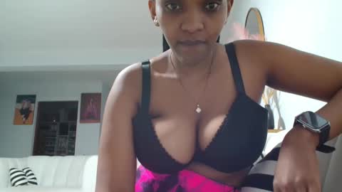 goldenmusexo online show from 04-13-26, 12:05