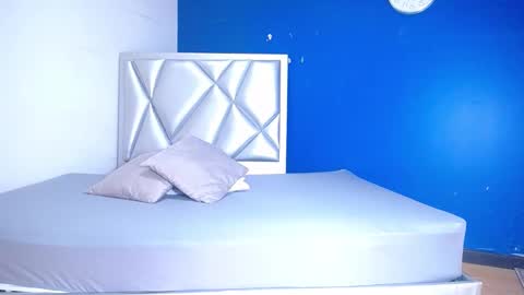 Snapshot of goldenn_ass1 chatting on 09-20-25, 03:07 goldenn_ass1 online show from 09-20-25, 03:07