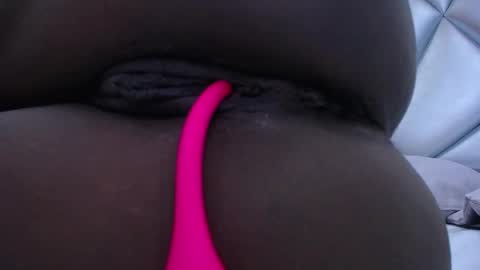 Snapshot of goldenn_ass1 chatting on 10-14-25, 08:48 goldenn_ass1 online show from 10-14-25, 08:48