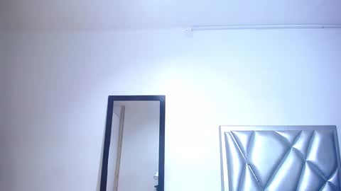 Snapshot of goldenn_ass1 chatting on 11-26-25, 03:51 goldenn_ass1 online show from 11-26-25, 03:51