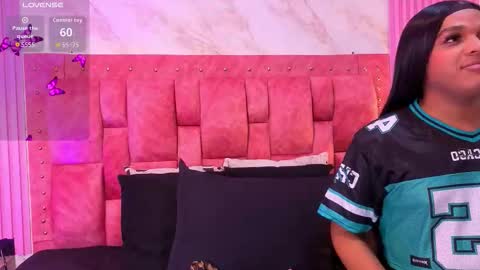 goldilockss15 online show from 03-25-26, 11:05