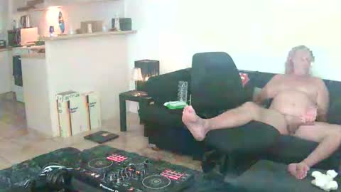 goldyguy011 online show from 05-30-26, 08:55