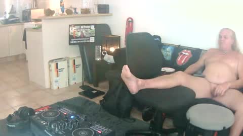 Snapshot of goldyguy011 chatting on 07-08-26, 12:26 goldyguy011 online show from 07-08-26, 12:26