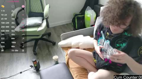 gomoreup online show from 09-24-25, 05:49