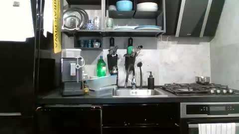good30boyy online show from 12-15-25, 09:35