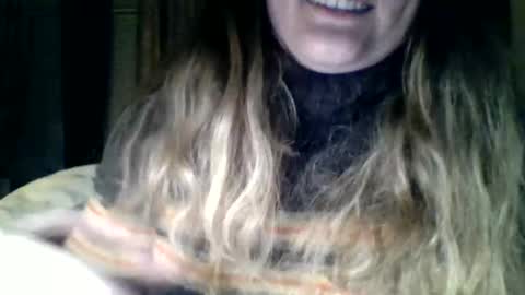 Snapshot of good_pet chatting on 12-14-24, 01:06 good_pet online show from 12-14-24, 01:06