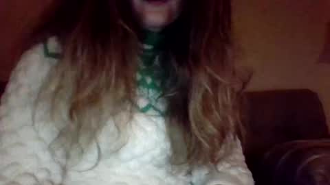 Snapshot of good_pet chatting on 01-15-25, 02:06 good_pet online show from 01-15-25, 02:06
