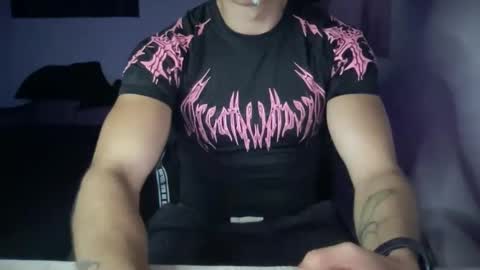 Snapshot of goodbatorboy chatting on 05-31-26, 03:04 goodbatorboy online show from 05-31-26, 03:04
