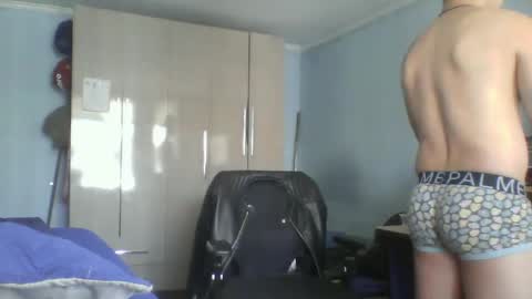 Snapshot of goodfumes chatting on 03-06-25, 07:54 goodfumes online show from 03-06-25, 07:54