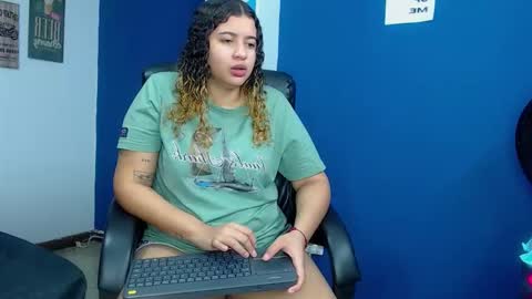 Goodgirlxxxl online show from 03-16-26, 11:20