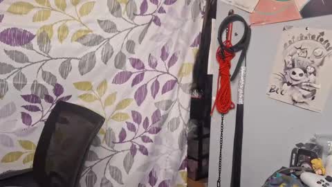 goodgrl1799 online show from 10-24-25, 12:52