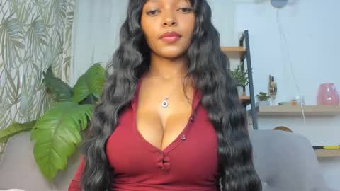 Dominique online show from 12-14-25, 04:45