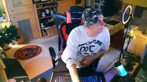 google5001 online show from 02-21-26, 03:02