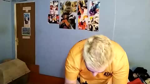 Snapshot of gorak32 chatting on 01-18-25, 04:31 GoraK online show from 01-18-25, 04:31