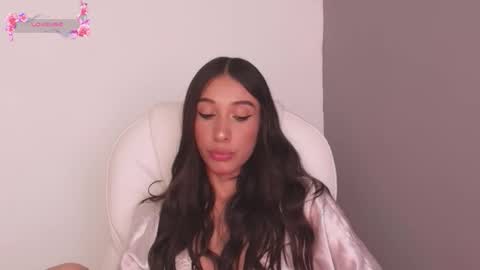 Rose  online show from 12-16-25, 09:03