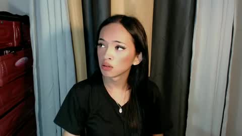 Snapshot of gorgeous_celestine chatting on 06-18-26, 09:36 tine online show from 06-18-26, 09:36
