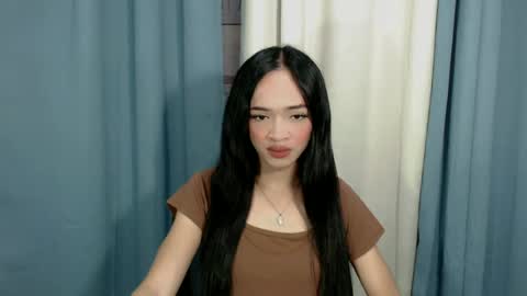 Snapshot of gorgeous_celestine chatting on 06-30-26, 03:02 tine online show from 06-30-26, 03:02