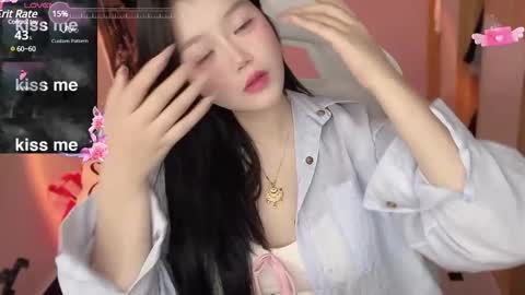 gorgeous girl33 online show from 02-25-25, 12:47