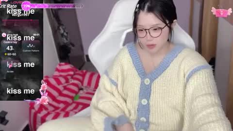 gorgeous girl33 online show from 03-07-25, 06:13