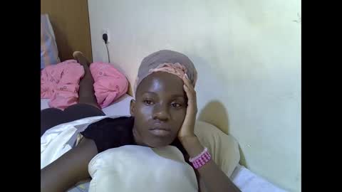 gorgeous_maya1 online show from 11-02-25, 09:00