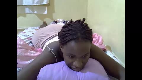 Snapshot of gorgeous_maya1 chatting on 04-24-26, 07:22 gorgeous_maya1 online show from 04-24-26, 07:22