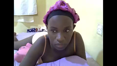 Snapshot of gorgeous_maya1 chatting on 05-12-26, 08:44 gorgeous_maya1 online show from 05-12-26, 08:44