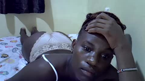 gorgeous_maya1 online show from 07-12-26, 10:39