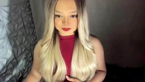 Snapshot of gorgeousamandarose chatting on 07-04-26, 07:36 Amanda rose online show from 07-04-26, 07:36