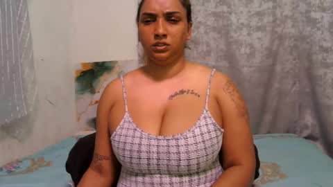gorgeouslips10 online show from 05-23-26, 04:22