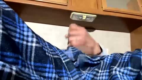 Snapshot of gorgeousrob1904 chatting on 01-22-25, 12:06 Gorgeous Rob online show from 01-22-25, 12:06