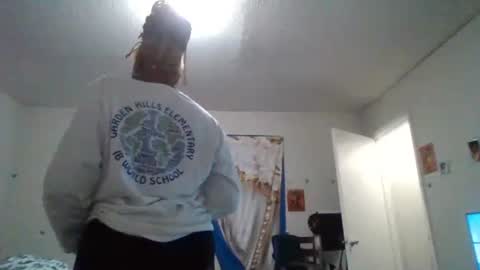 Sue Goddess online show from 11-03-25, 08:21