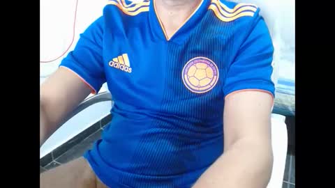 Andres online show from 11-08-25, 04:23