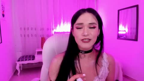 Snapshot of goth_alice chatting on 12-13-25, 08:25 Alice online show from 12-13-25, 08:25