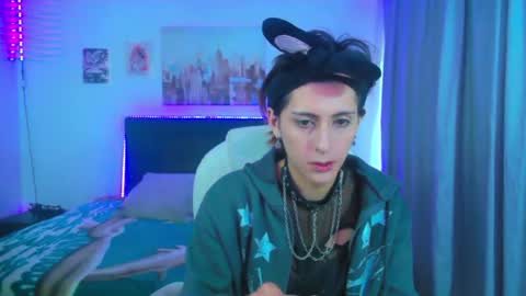 Snapshot of goth_minerva chatting on 06-16-26, 03:14 goth_minerva online show from 06-16-26, 03:14
