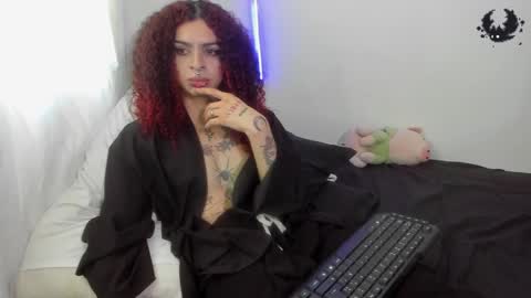 Snapshot of goth_ru chatting on 01-13-25, 06:49 Russ online show from 01-13-25, 06:49