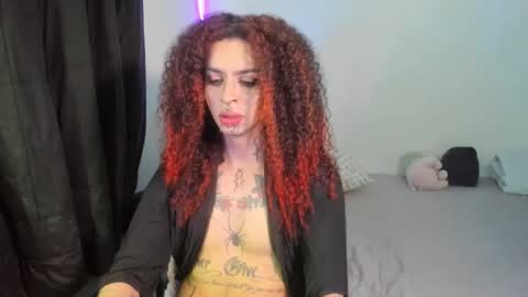 Snapshot of goth_ru chatting on 01-25-25, 06:46 Russ online show from 01-25-25, 06:46