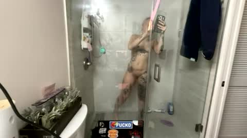 Snapshot of gothbaby305 chatting on 07-19-26, 06:33 gothbaby305 online show from 07-19-26, 06:33