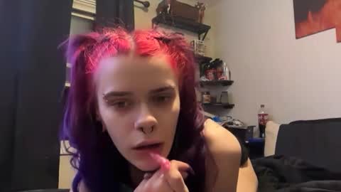 gothbunniexoxo online show from 02-18-26, 01:45