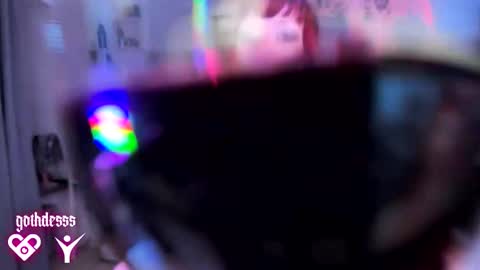 Snapshot of gothdesss chatting on 10-13-25, 03:39 online show from 10-13-25, 03:39