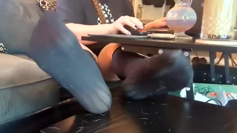 Snapshot of gothicfeetfantasies chatting on 02-05-25, 07:10 Mistress Mommy Godess online show from 02-05-25, 07:10