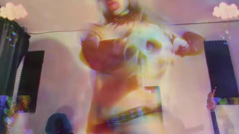 Snapshot of gothicute chatting on 06-06-26, 05:23 online show from 06-06-26, 05:23