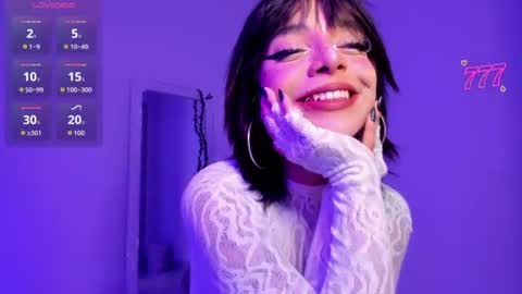 Violet online show from 06-14-26, 04:36