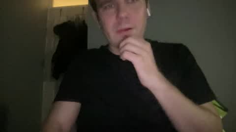 Snapshot of gotitgoin_ chatting on 11-11-25, 02:00 GotItGoin online show from 11-11-25, 02:00